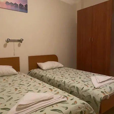 1 * Σωζόπολη